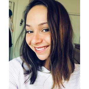 Meet your Posher, Courtney